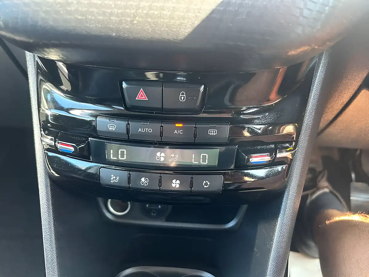 Used 2017 Peugeot 2008 Allure Black - Interior and Exterior details 14