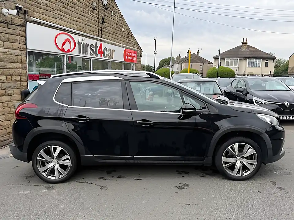 Used 2017 Peugeot 2008 Allure Black - Interior and Exterior details 6