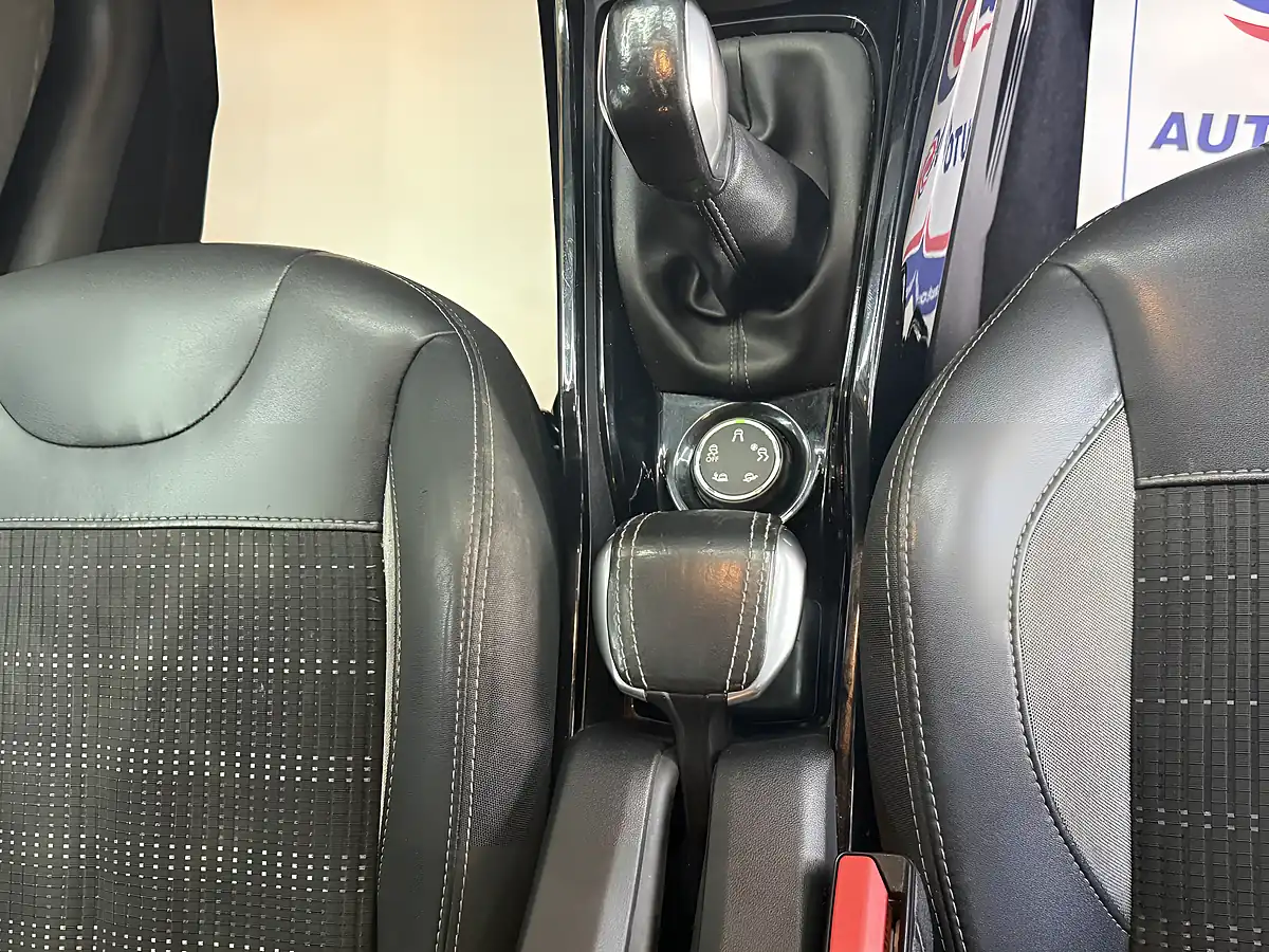 Used 2017 Peugeot 2008 Allure Black - Interior and Exterior details 11