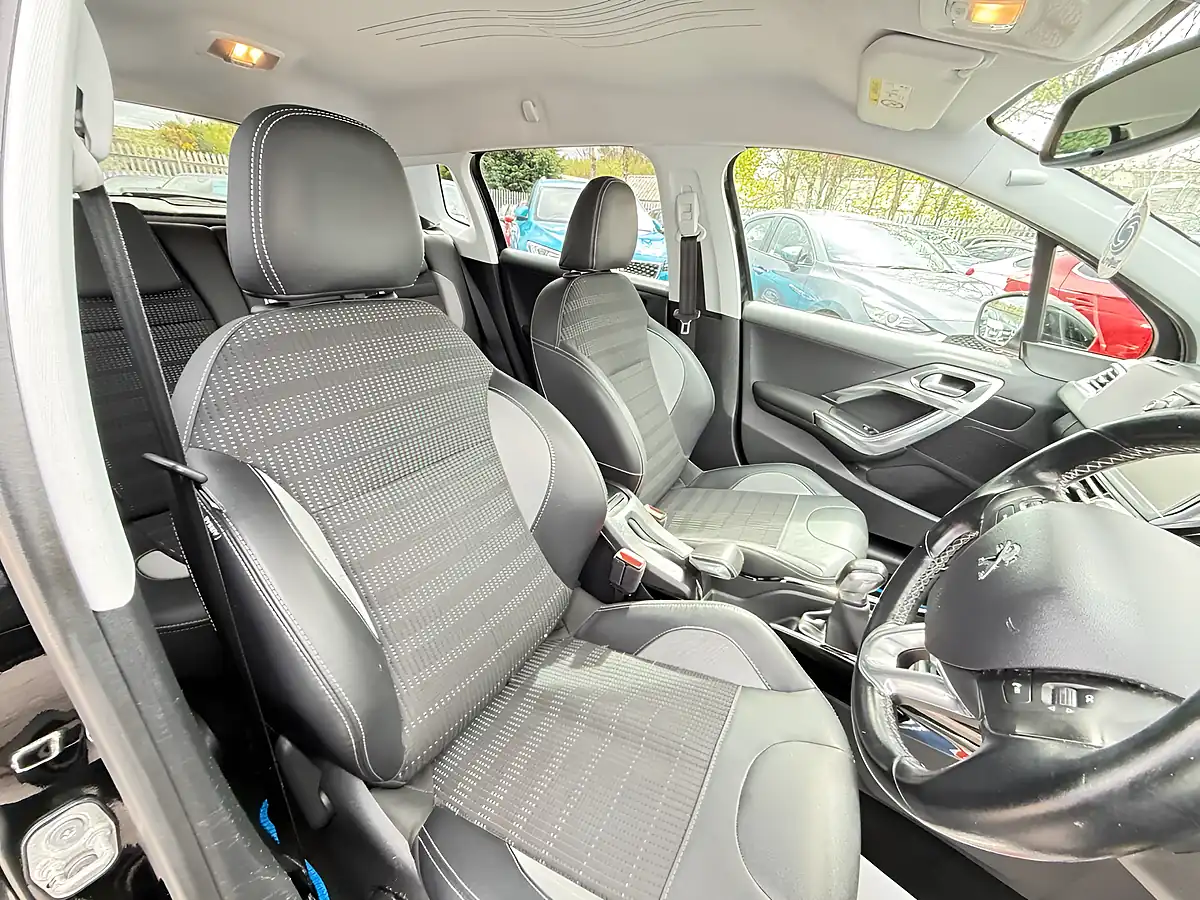 Used 2017 Peugeot 2008 Allure Black - Interior and Exterior details 14
