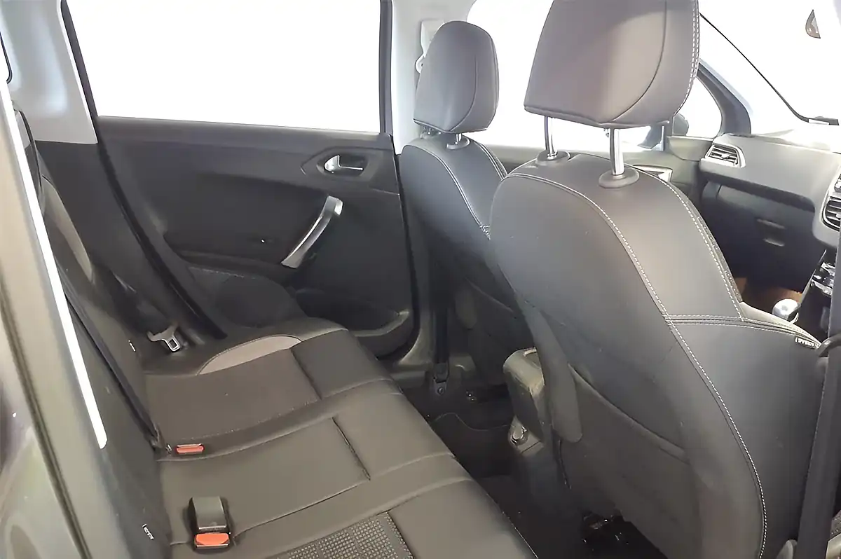 Used 2017 Peugeot 2008 Allure Edition Grey - Interior and Exterior details 7