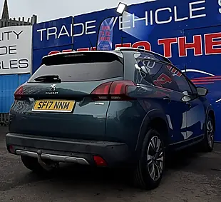 Used 2017 Peugeot 2008 Allure Green - Interior and Exterior details 9