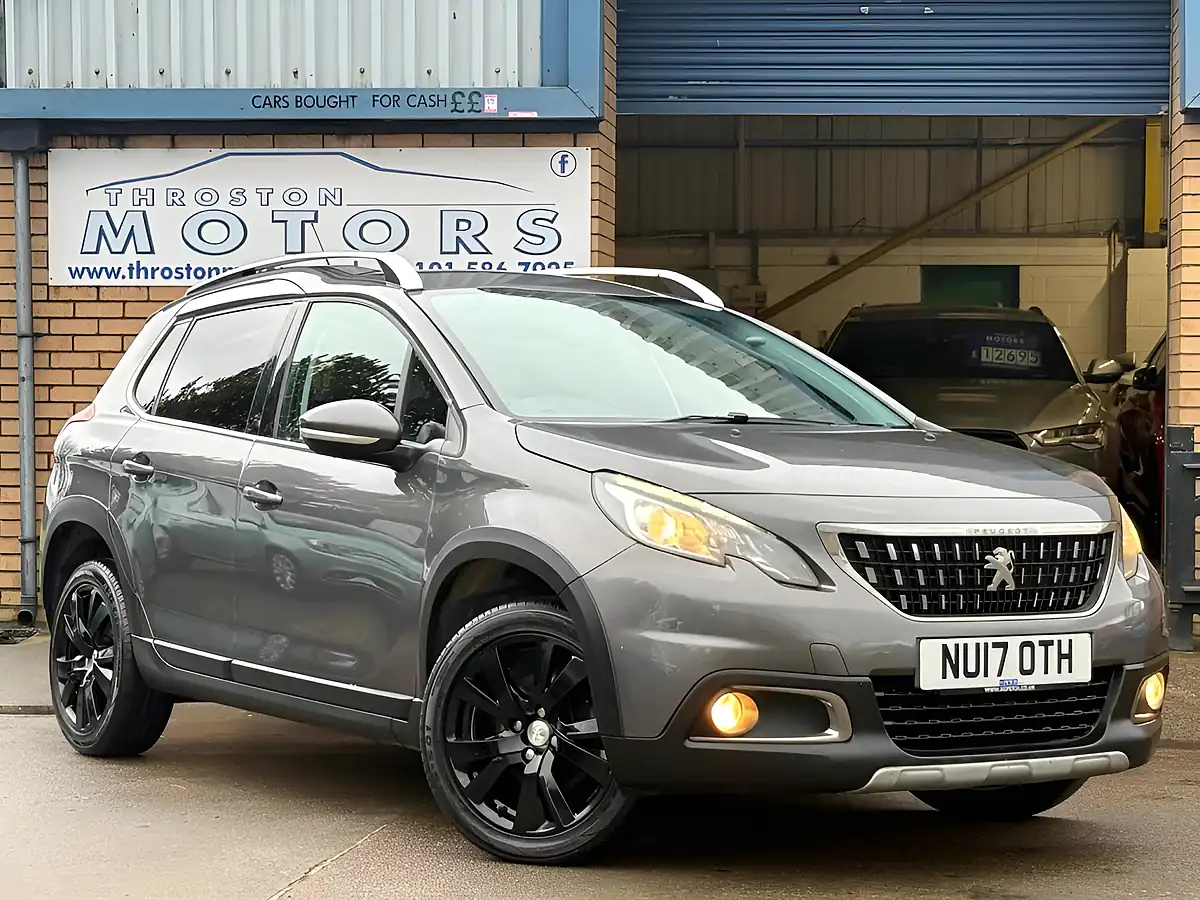 Used 2017 Peugeot 2008 Allure Grey - Front View