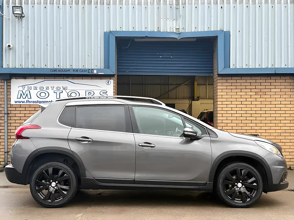Used 2017 Peugeot 2008 Allure Grey - Interior and Exterior details 6