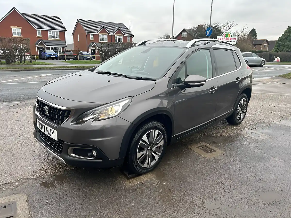 Used 2017 Peugeot 2008 Allure Grey - Interior and Exterior details 20