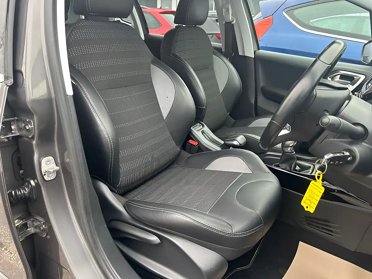 Used 2017 Peugeot 2008 Allure Grey - Interior and Exterior details 4