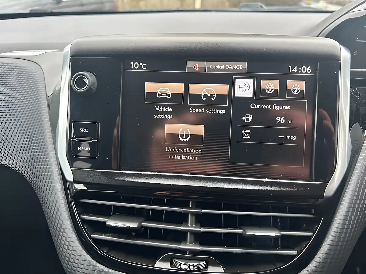 Used 2017 Peugeot 2008 Allure Grey - Interior and Exterior details 9