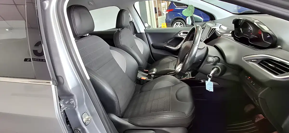 Used 2017 Peugeot 2008 Allure Grey - Interior and Exterior details 19