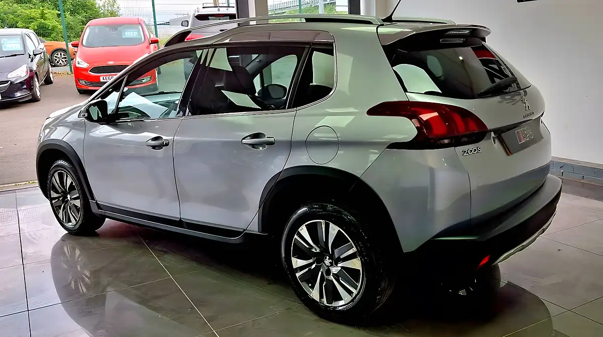 Used 2017 Peugeot 2008 Allure Grey - Interior and Exterior details 7