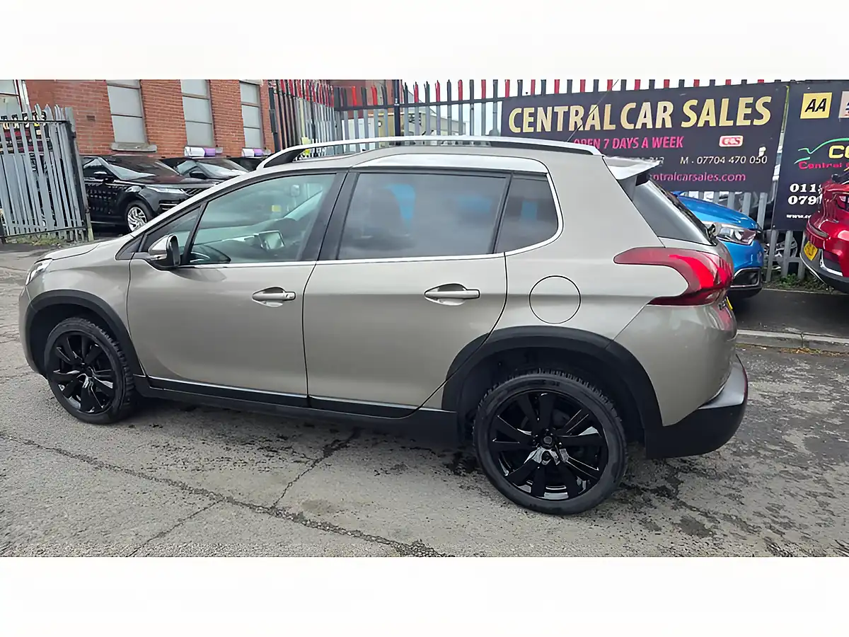 Used 2017 Peugeot 2008 Allure Grey - Interior and Exterior details 10