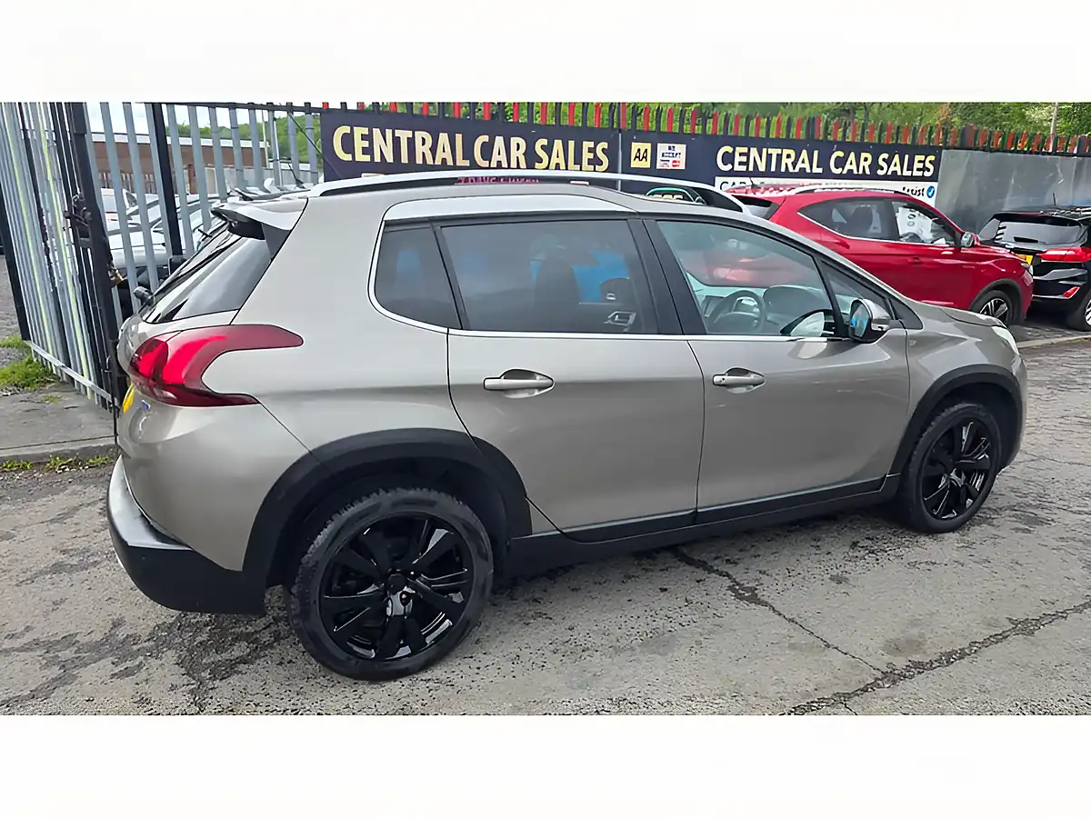 Used 2017 Peugeot 2008 Allure Grey - Interior and Exterior details 5