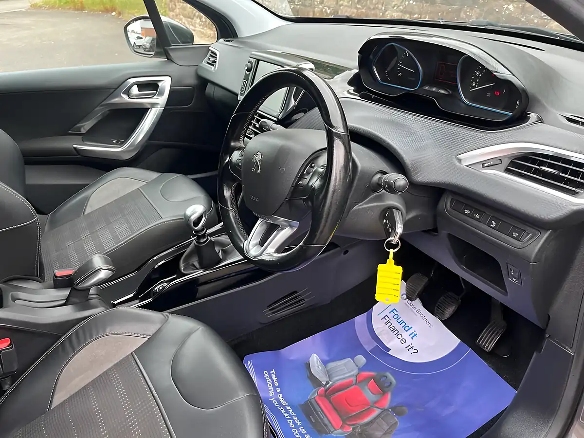 Used 2017 Peugeot 2008 Allure Grey - Interior and Exterior details 14