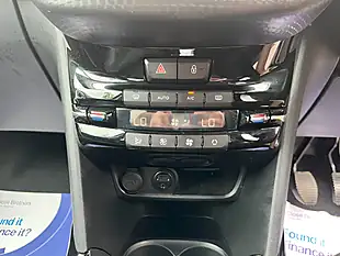 Used 2017 Peugeot 2008 Allure Grey - Interior and Exterior details 19