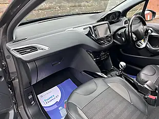 Used 2017 Peugeot 2008 Allure Grey - Interior and Exterior details 9