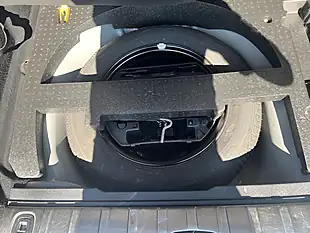 Used 2017 Peugeot 2008 Allure Grey - Interior and Exterior details 15