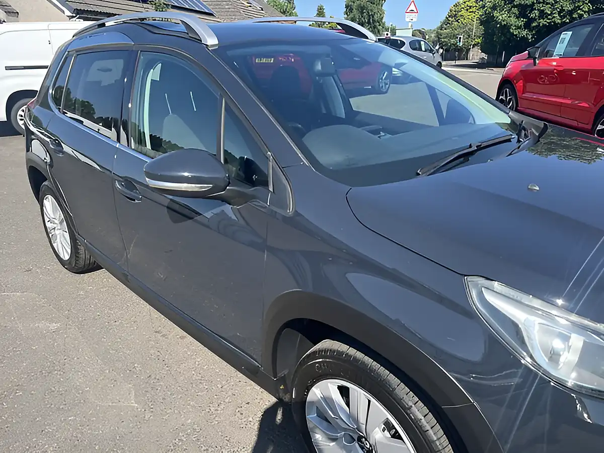 Used 2017 Peugeot 2008 Allure Grey - Interior and Exterior details 6