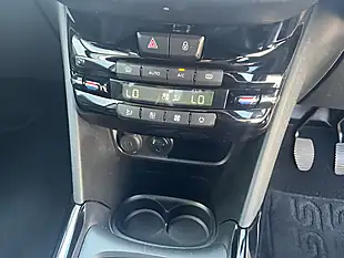 Used 2017 Peugeot 2008 Allure Grey - Interior and Exterior details 9