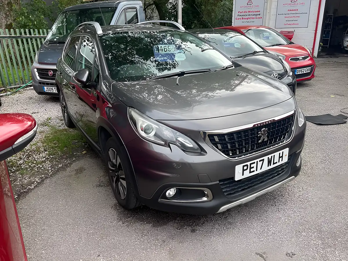 Used 2017 Peugeot 2008 Allure Grey - Interior and Exterior details 3