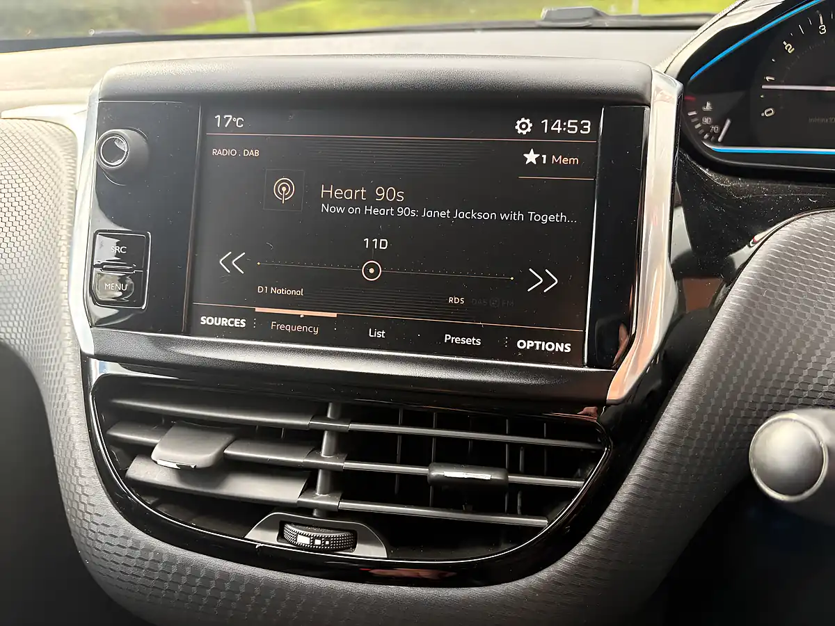 Used 2017 Peugeot 2008 Allure Grey - Interior and Exterior details 14