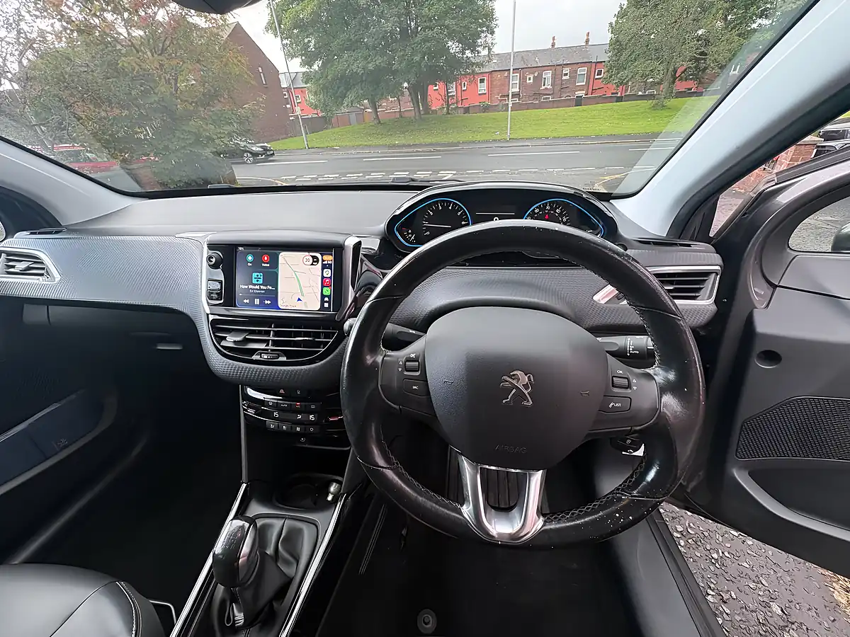 Used 2017 Peugeot 2008 Allure Grey - Interior and Exterior details 18
