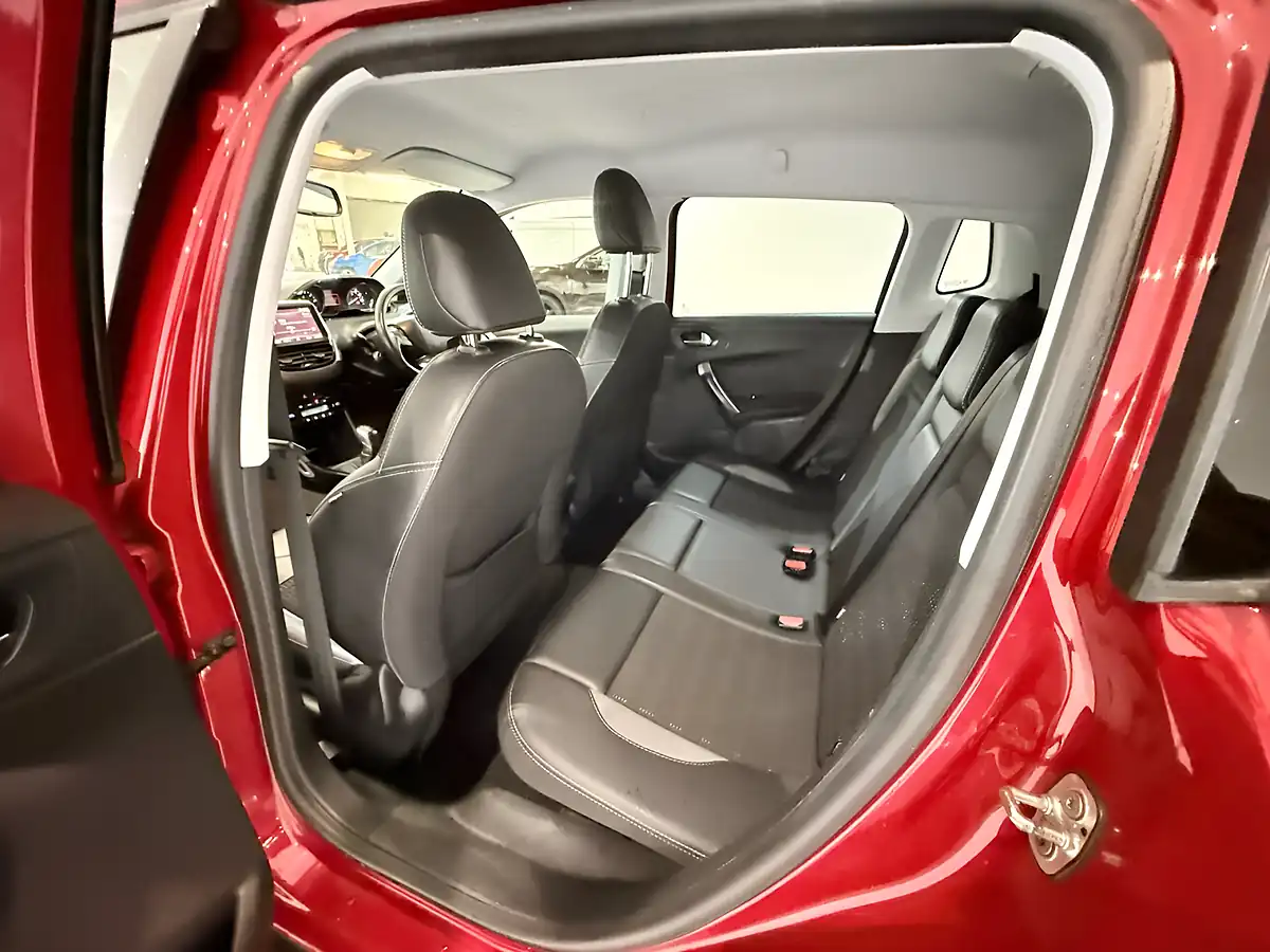 Used 2017 Peugeot 2008 Allure Red - Interior and Exterior details 17