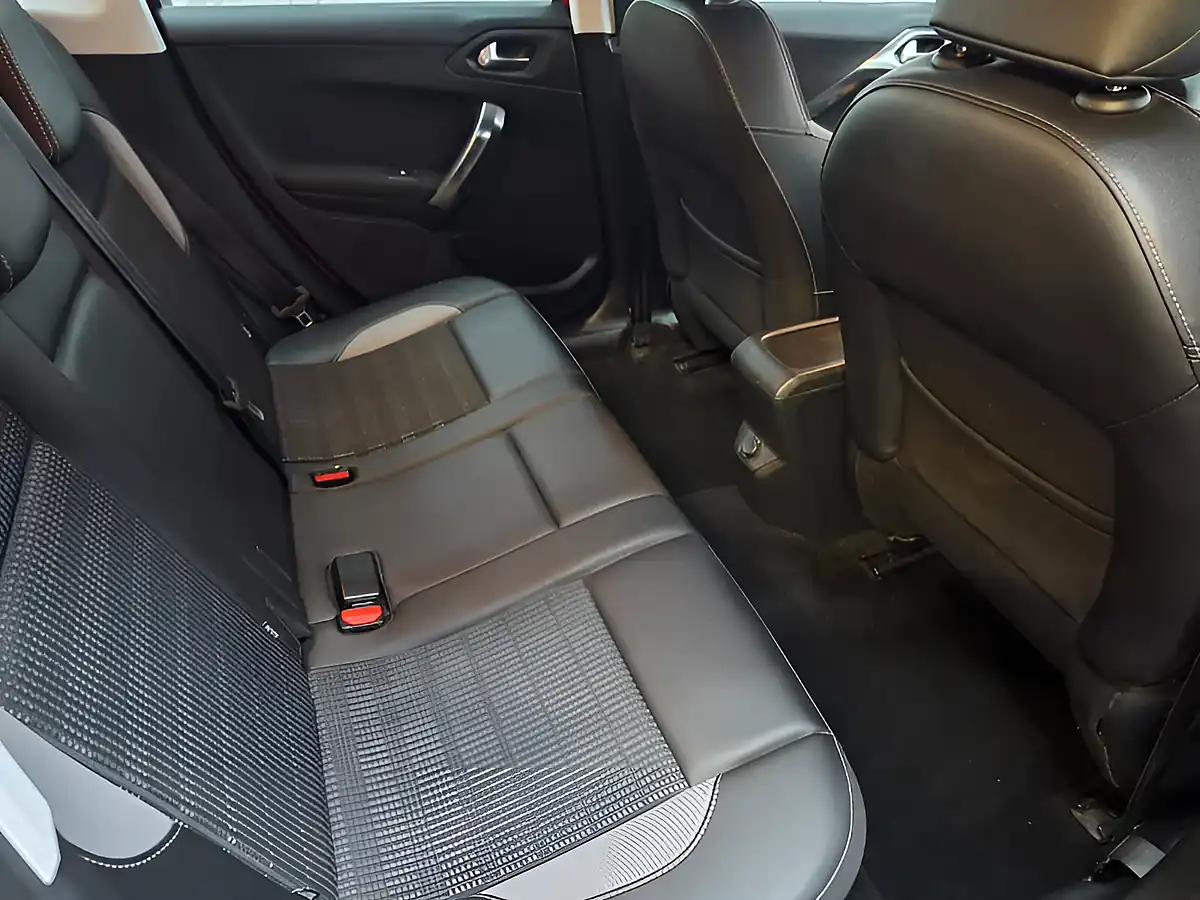Used 2017 Peugeot 2008 Allure Red - Interior and Exterior details 14