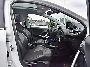 Used 2017 Peugeot 2008 Allure White - Interior and Exterior details 12