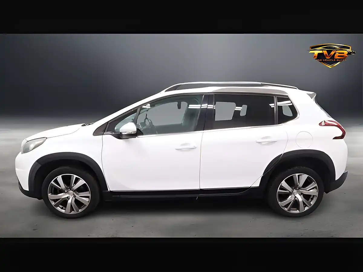 Used 2017 Peugeot 2008 Allure White - Interior and Exterior details 7