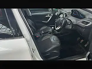 Used 2017 Peugeot 2008 Allure White - Interior and Exterior details 9