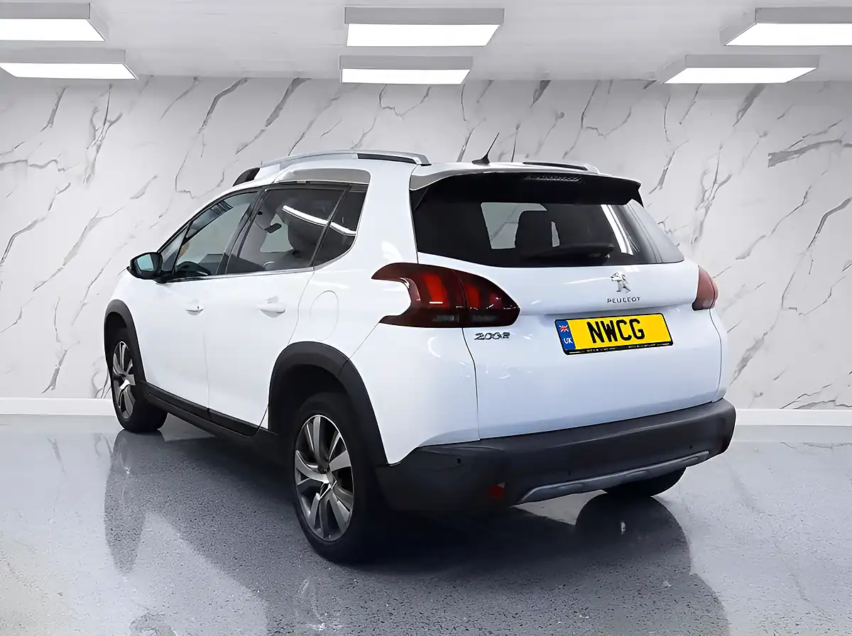 Used 2017 Peugeot 2008 Allure White - Interior and Exterior details 4