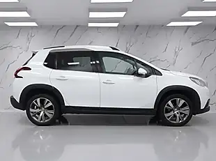 Used 2017 Peugeot 2008 Allure White - Interior and Exterior details 6