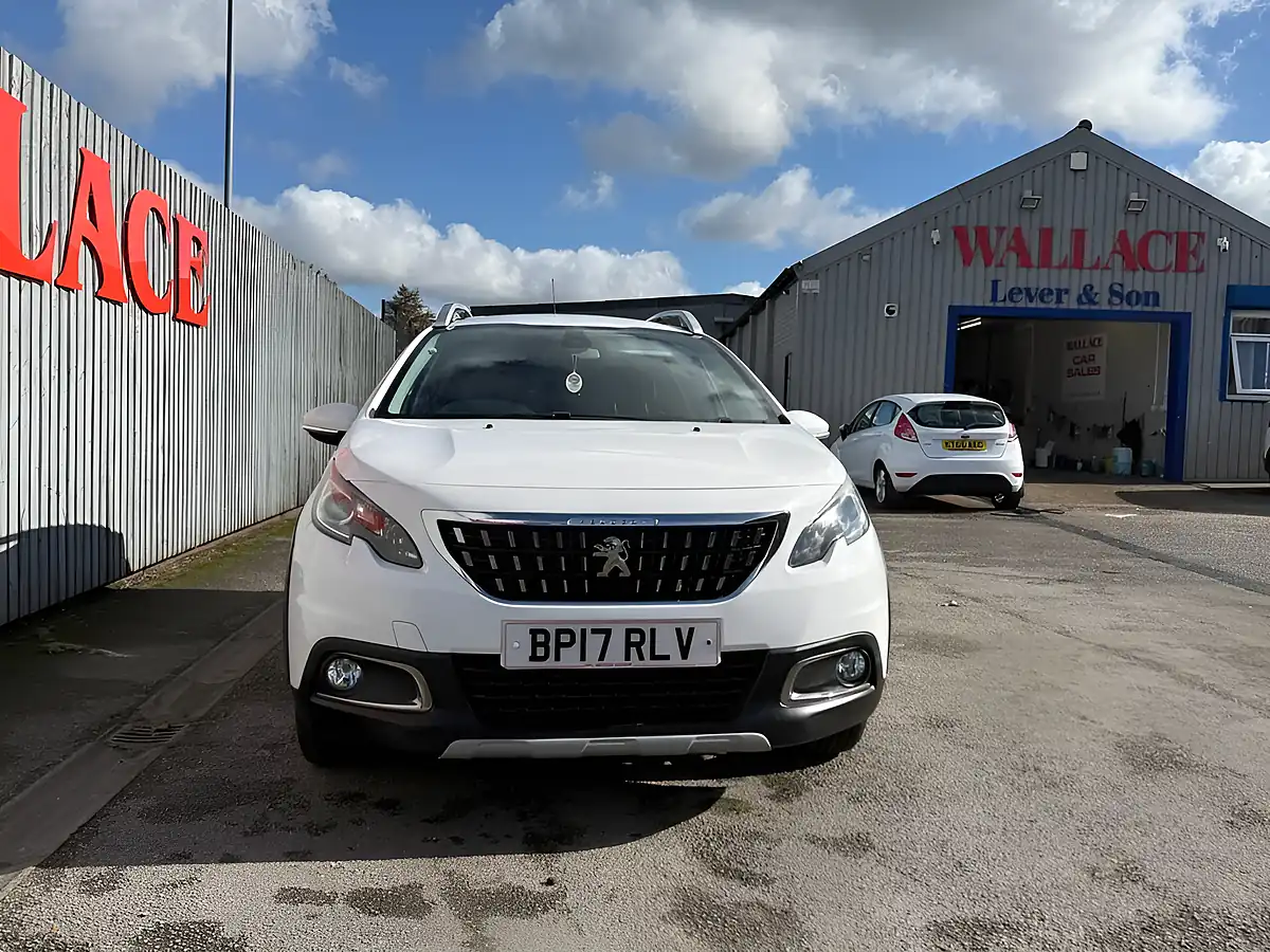 Used 2017 Peugeot 2008 Allure White - Interior and Exterior details 10