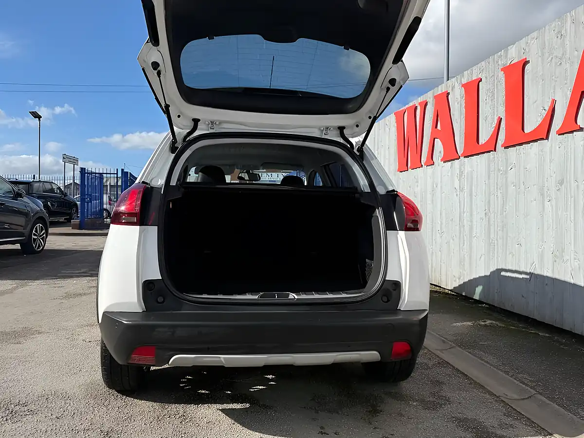 Used 2017 Peugeot 2008 Allure White - Interior and Exterior details 17