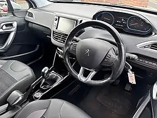Used 2017 Peugeot 2008 Allure White - Interior and Exterior details 10