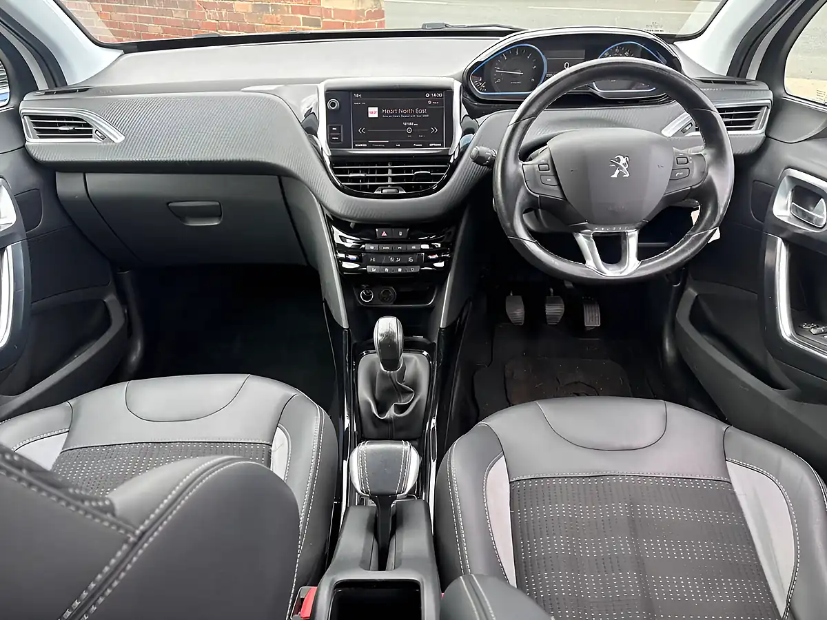 Used 2017 Peugeot 2008 Allure White - Interior and Exterior details 14