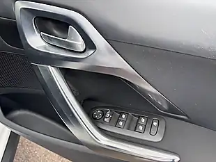 Used 2017 Peugeot 2008 Allure White - Interior and Exterior details 16