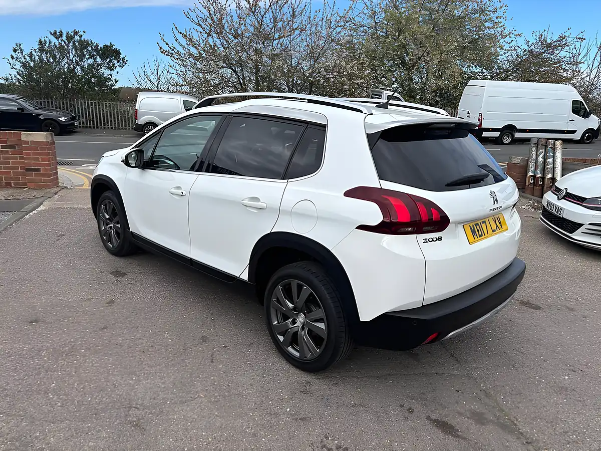 Used 2017 Peugeot 2008 Allure White - Interior and Exterior details 7