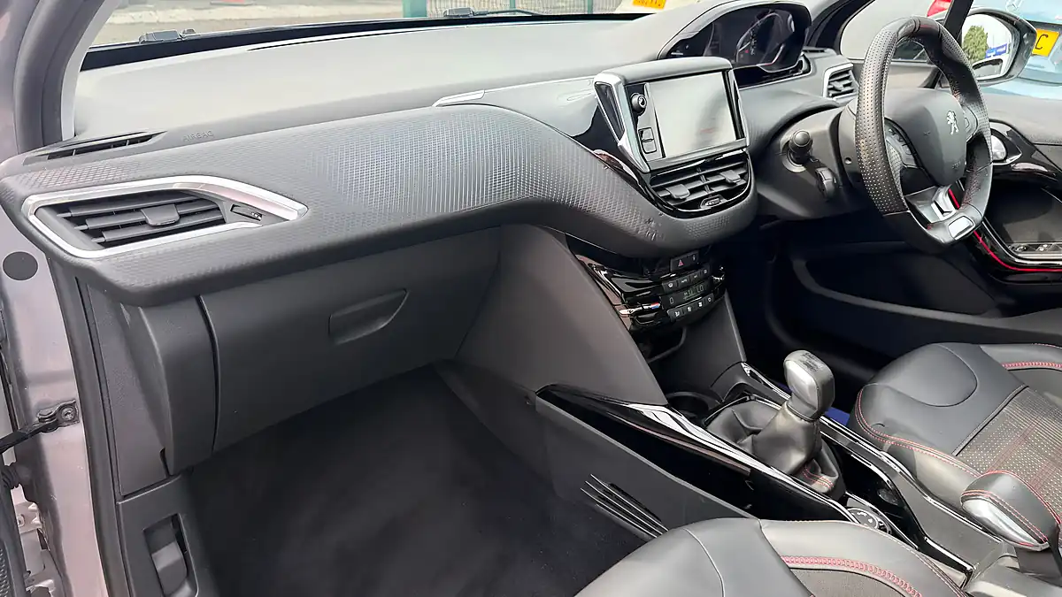 Used 2017 Peugeot 2008 GT Line Grey - Interior and Exterior details 11