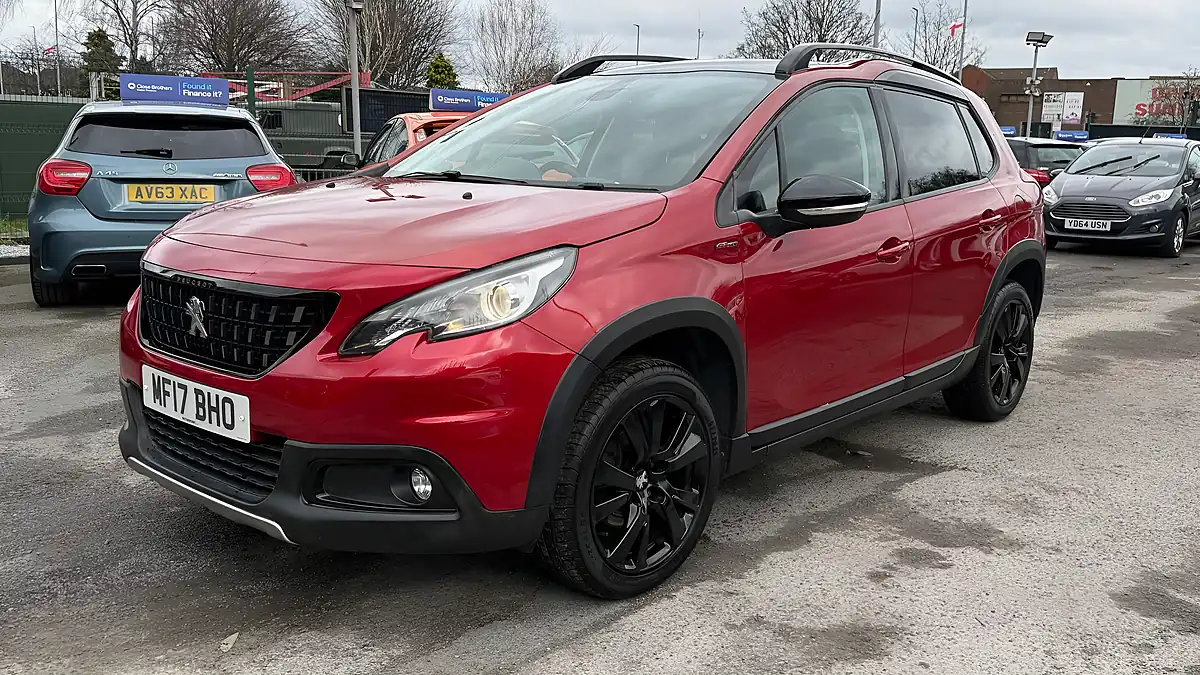Used 2017 Peugeot 2008 GT Line Red - Interior and Exterior details 7