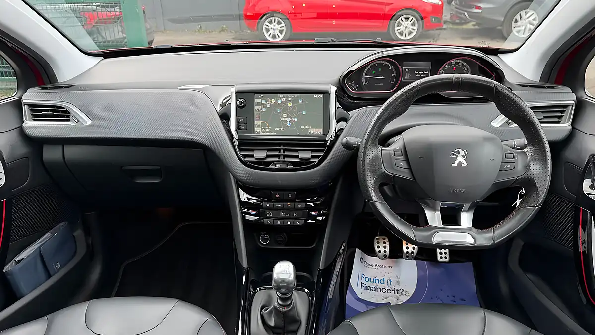 Used 2017 Peugeot 2008 GT Line Red - Interior and Exterior details 9