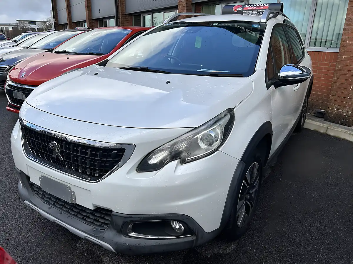 Used 2017 Peugeot 2008 GT Line White - Interior and Exterior details 3