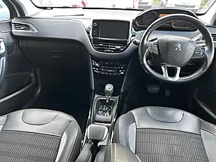 Used 2017 Peugeot 2008 GT Line White - Interior and Exterior details 8