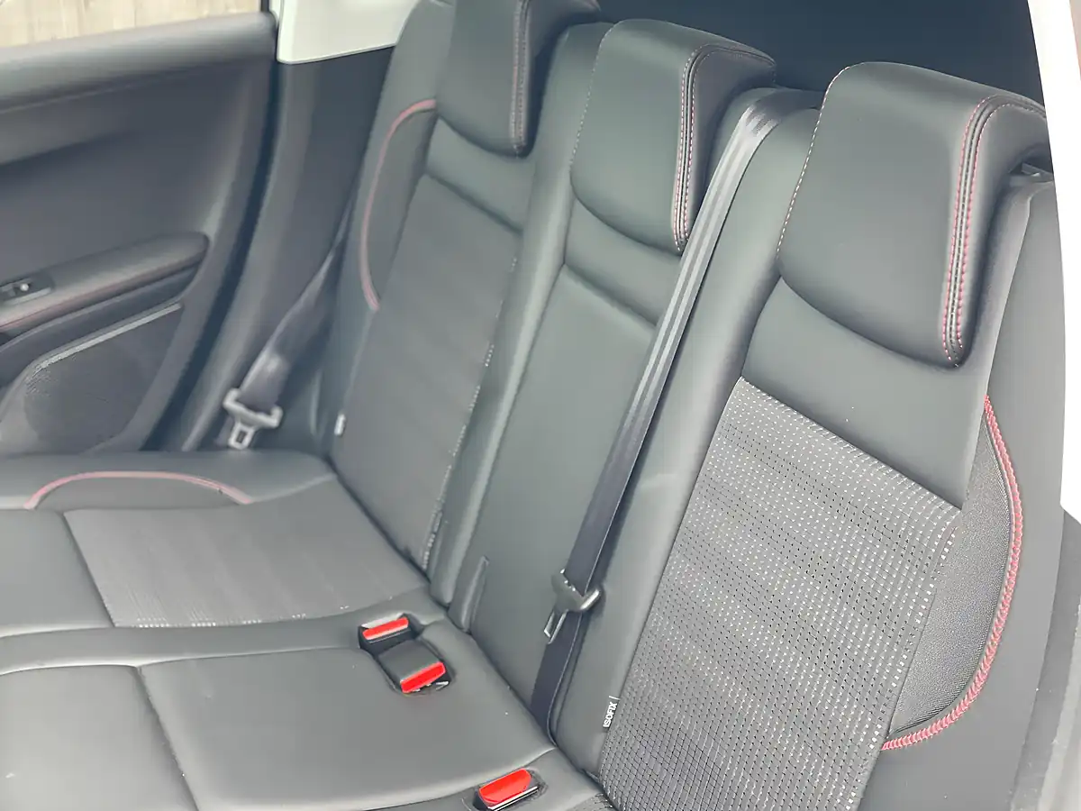 Used 2017 Peugeot 2008 GT Line White - Interior and Exterior details 13