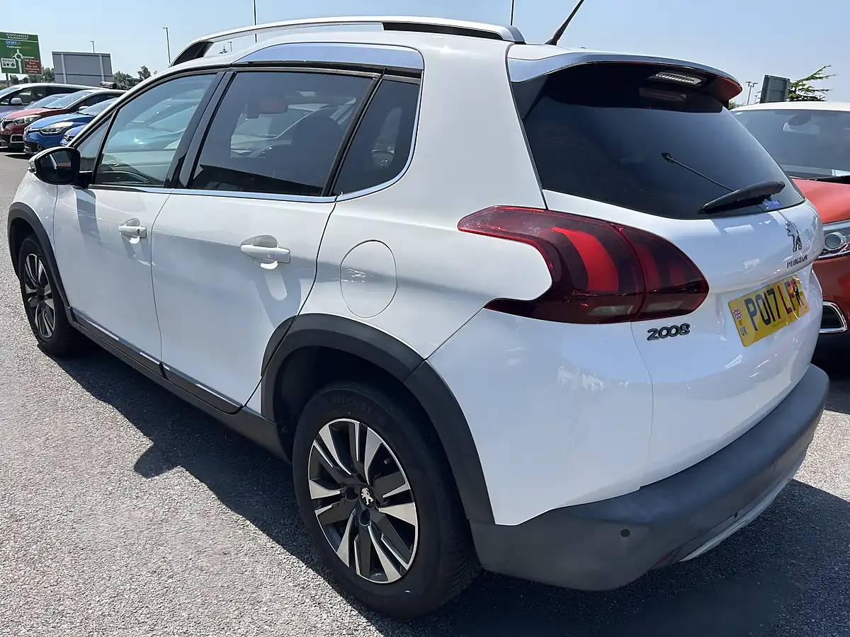 Used 2017 Peugeot 2008 White - Interior and Exterior details 6