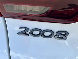 Used 2017 Peugeot 2008 White - Interior and Exterior details 8