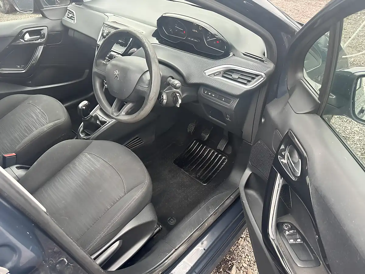Used 2017 Peugeot 208 Access Grey - Interior and Exterior details 11