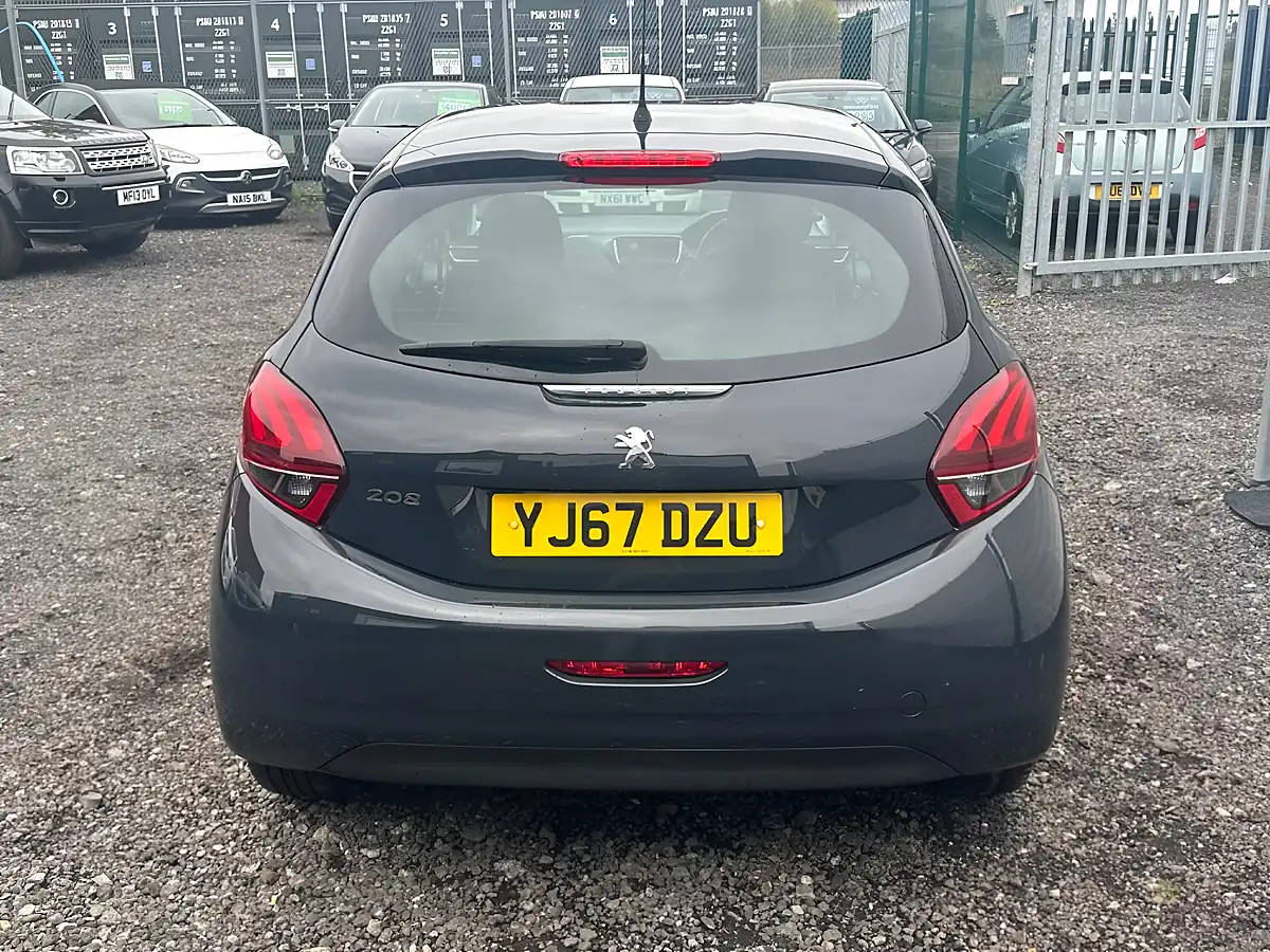 Used 2017 Peugeot 208 Access Grey - Interior and Exterior details 6