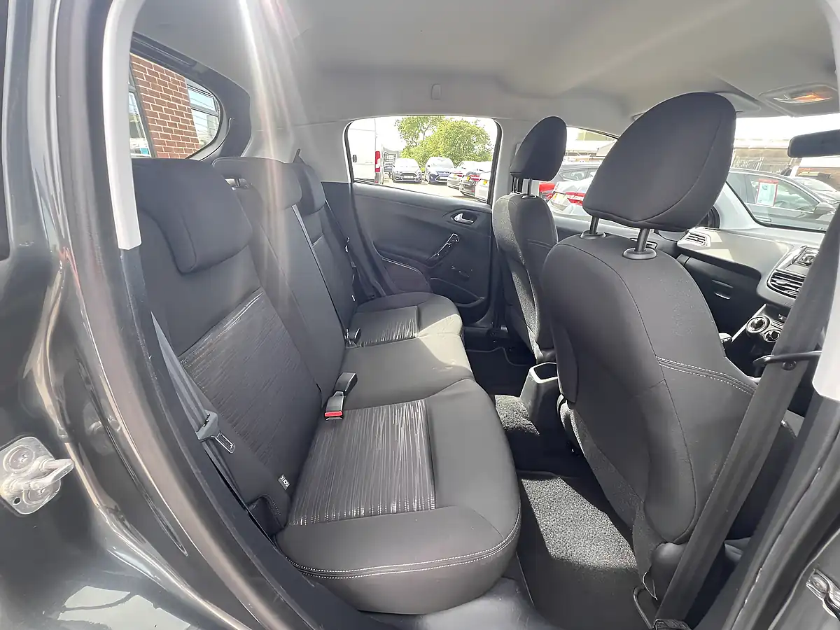 Used 2017 Peugeot 208 Access Shark Grey Met - Interior and Exterior details 4