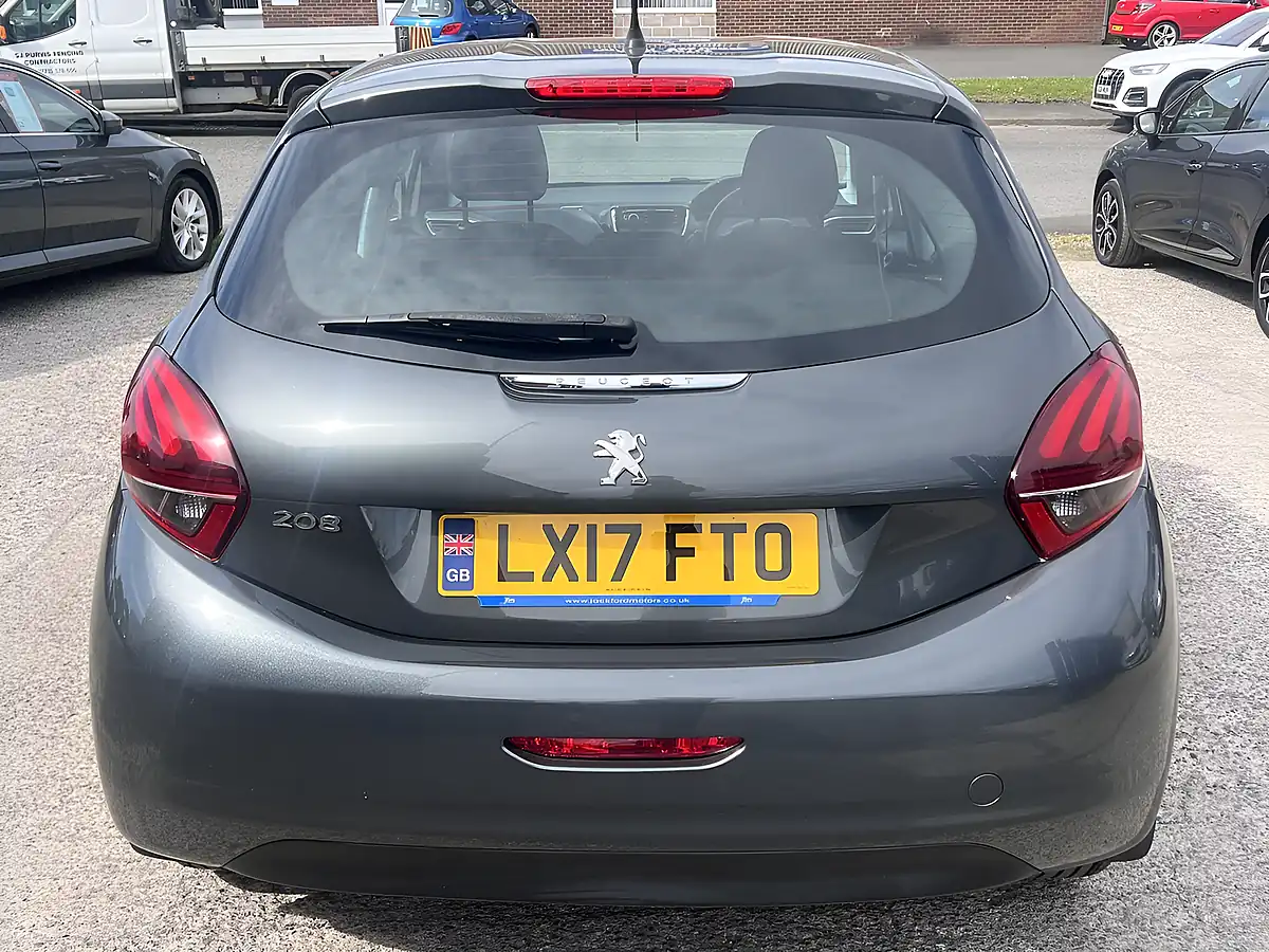 Used 2017 Peugeot 208 Access Shark Grey Met - Interior and Exterior details 7