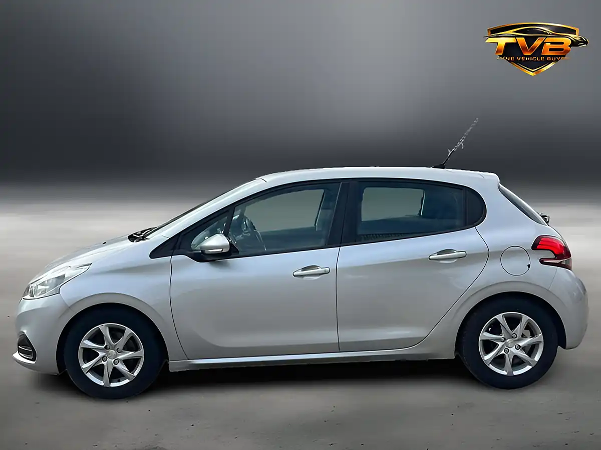 Used 2017 Peugeot 208 Active Aluminium - Interior and Exterior details 6